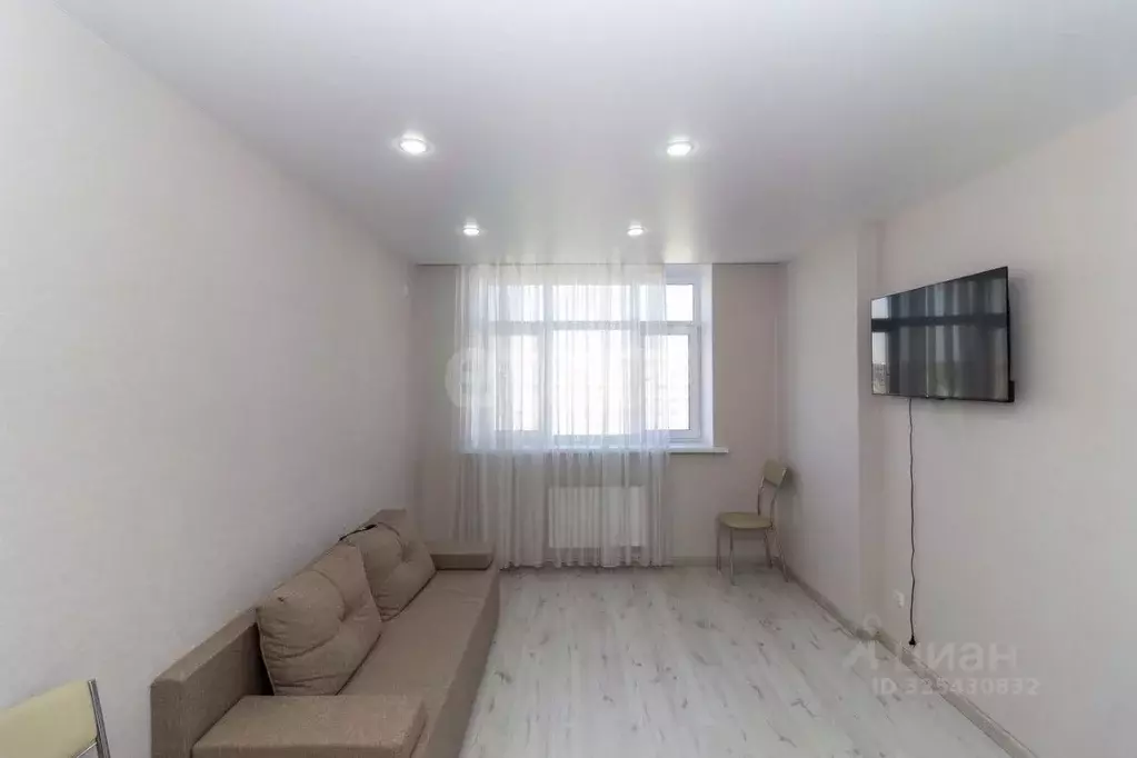 1-к кв. Тюменская область, Тюмень ул. Первооткрывателей, 2 (37.0 м) - Фото 2