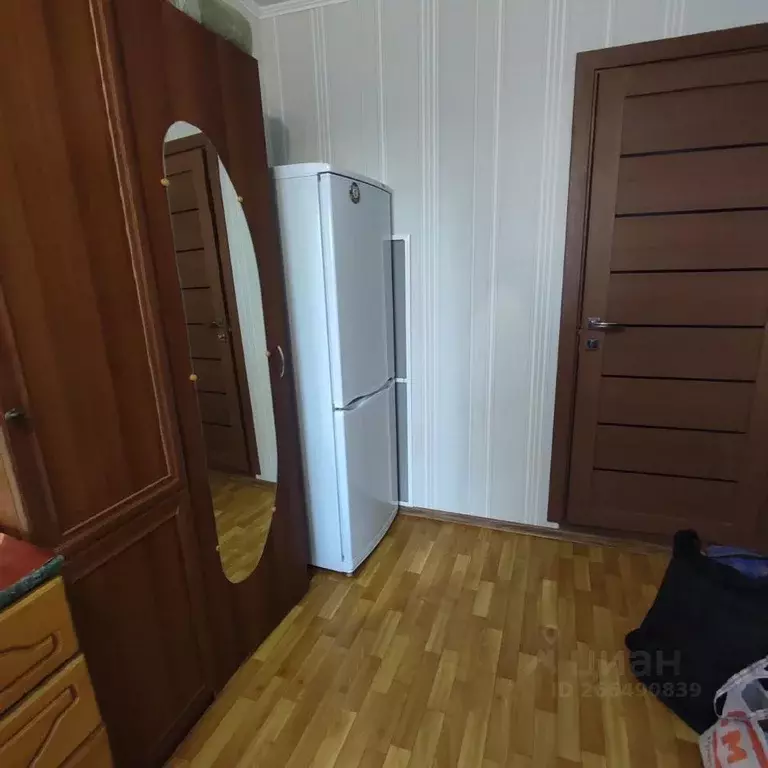 Комната Алтайский край, Барнаул ул. Антона Петрова, 216 - Фото 2