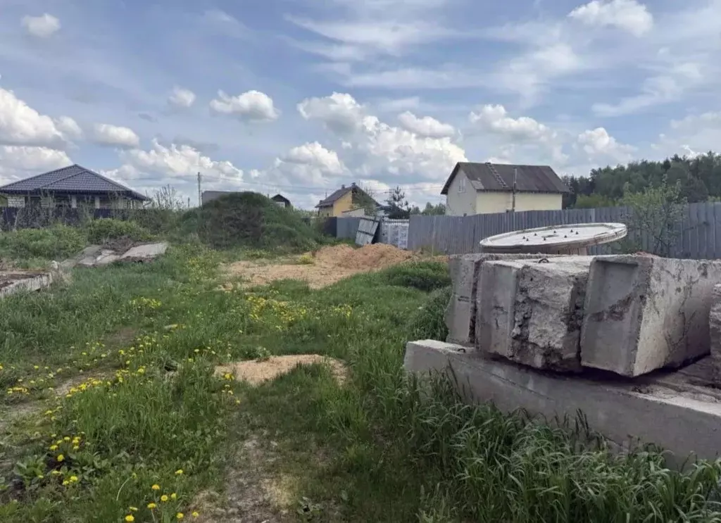 Участок в Московская область, Орехово-Зуевский городской округ, д. ... - Фото 1