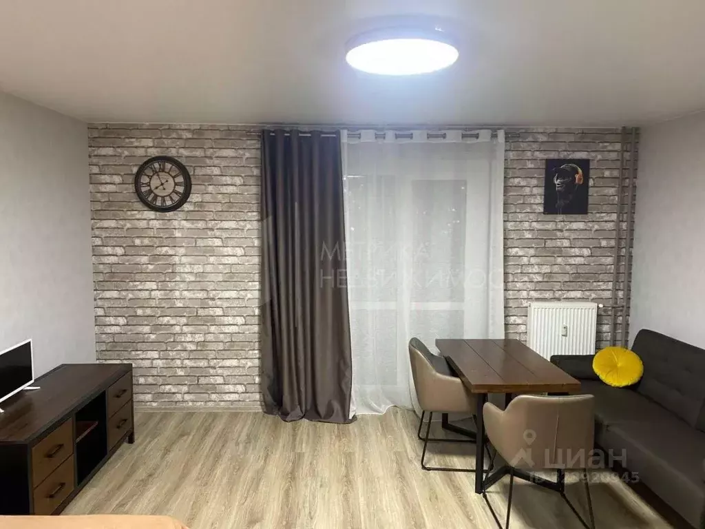 Студия Тюменская область, Тюмень Комбинатская ул., 54к2 (33.0 м) - Фото 0