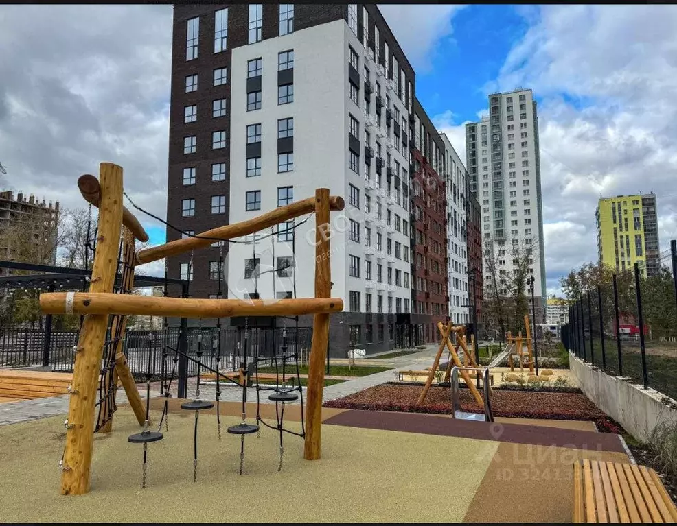 3-к кв. Пермский край, Пермь ул. Карпинского, 11 (73.29 м) - Фото 1