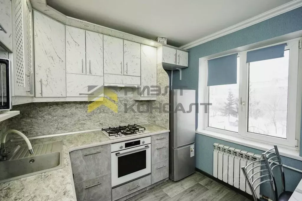 1-к кв. Омская область, Омск ул. Дианова, 8/5 (36.0 м) - Фото 1