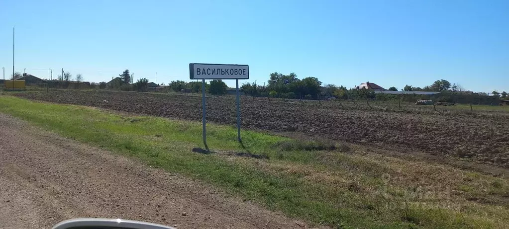 Участок в Крым, Кировский район, Синицынское с/пос, с. Васильковое ул. ... - Фото 1