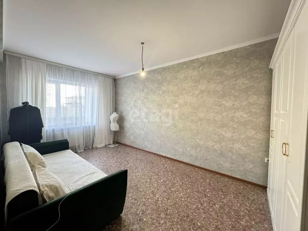 2-к кв. Карачаево-Черкесия, Черкесск ул. Свободы, 62/4 (50.8 м) - Фото 0