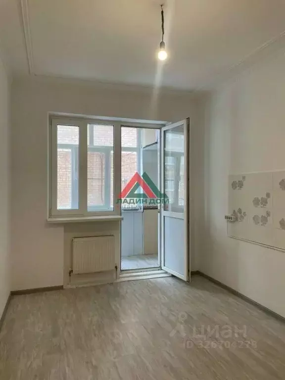 1-к кв. Краснодарский край, Краснодар Тепличная ул., 100 (31.3 м) - Фото 1