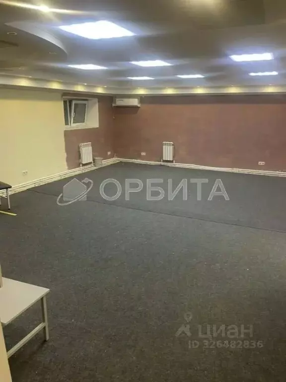Помещение свободного назначения в Тюменская область, Тюмень Солнечный ... - Фото 1