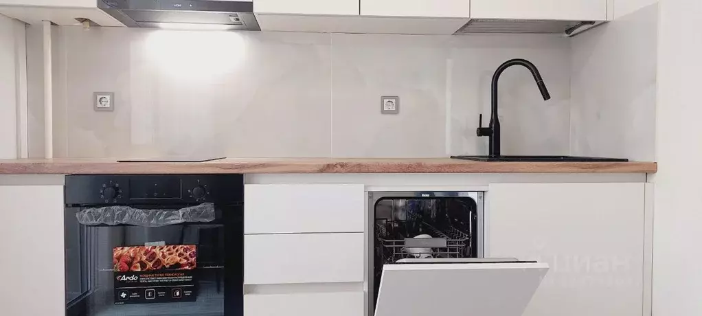 1-к кв. Крым, Симферопольский район, с. Мирное ул. Крымской Весны, 9к2 ... - Фото 1