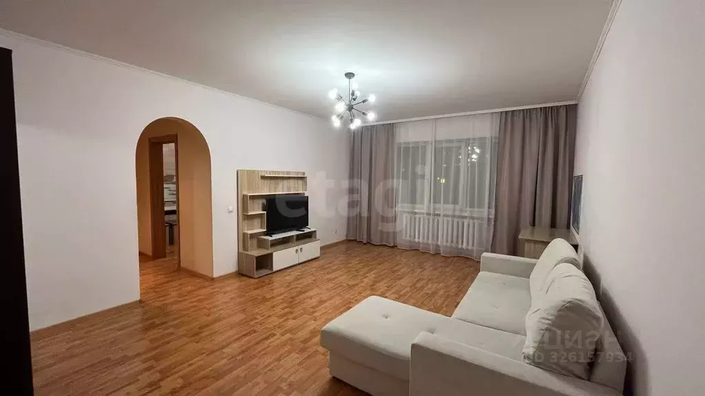 1-к кв. Тюменская область, Тюмень 6-й мкр, ул. Валерии Гнаровской, 4к2 ... - Фото 0