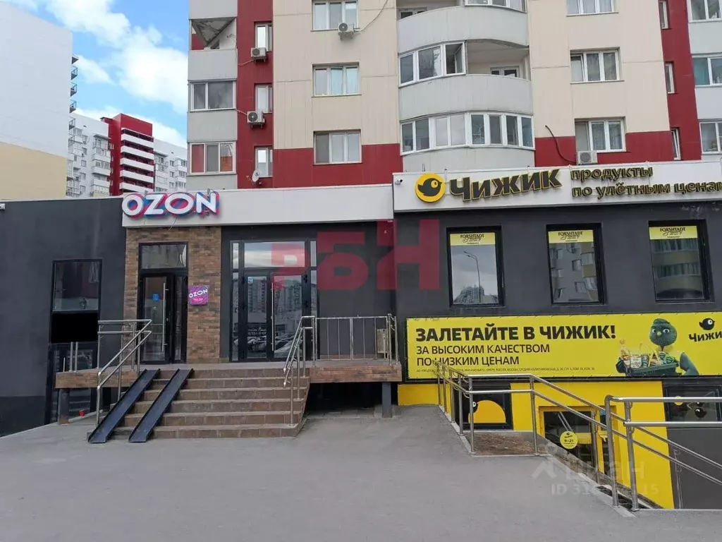 Торговая площадь в Тюменская область, Тюмень ул. Василия Гольцова, 3 ... - Фото 0