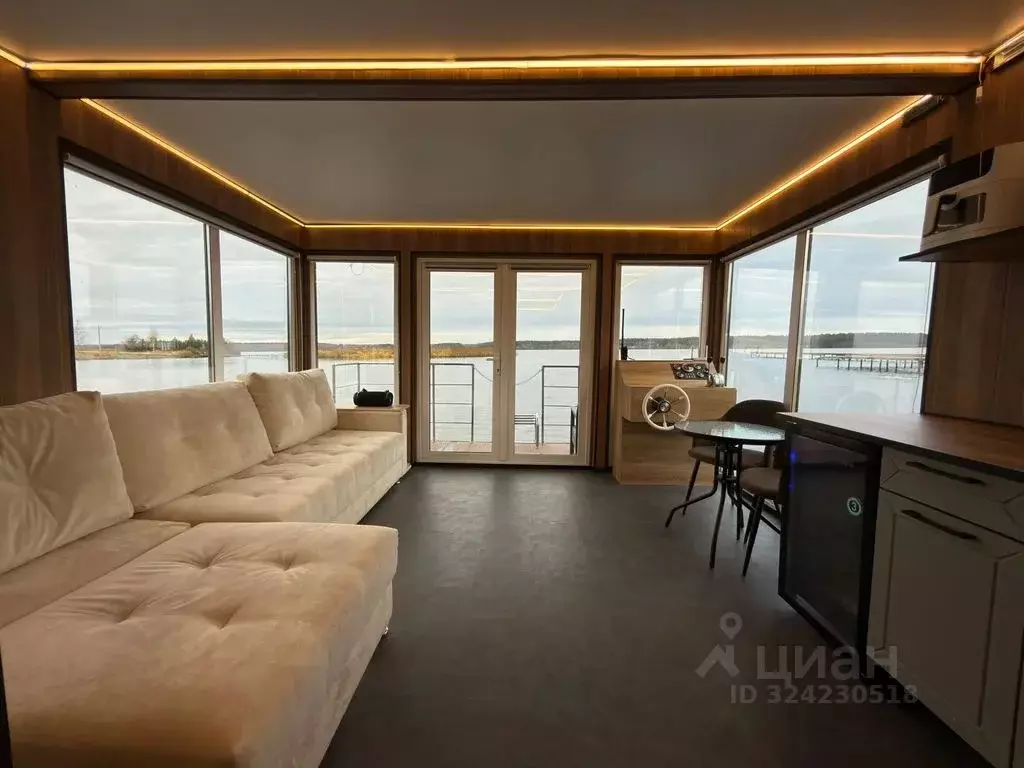 Дом в Тверская область, Калязин ул. Речная, 22 (28 м) - Фото 1