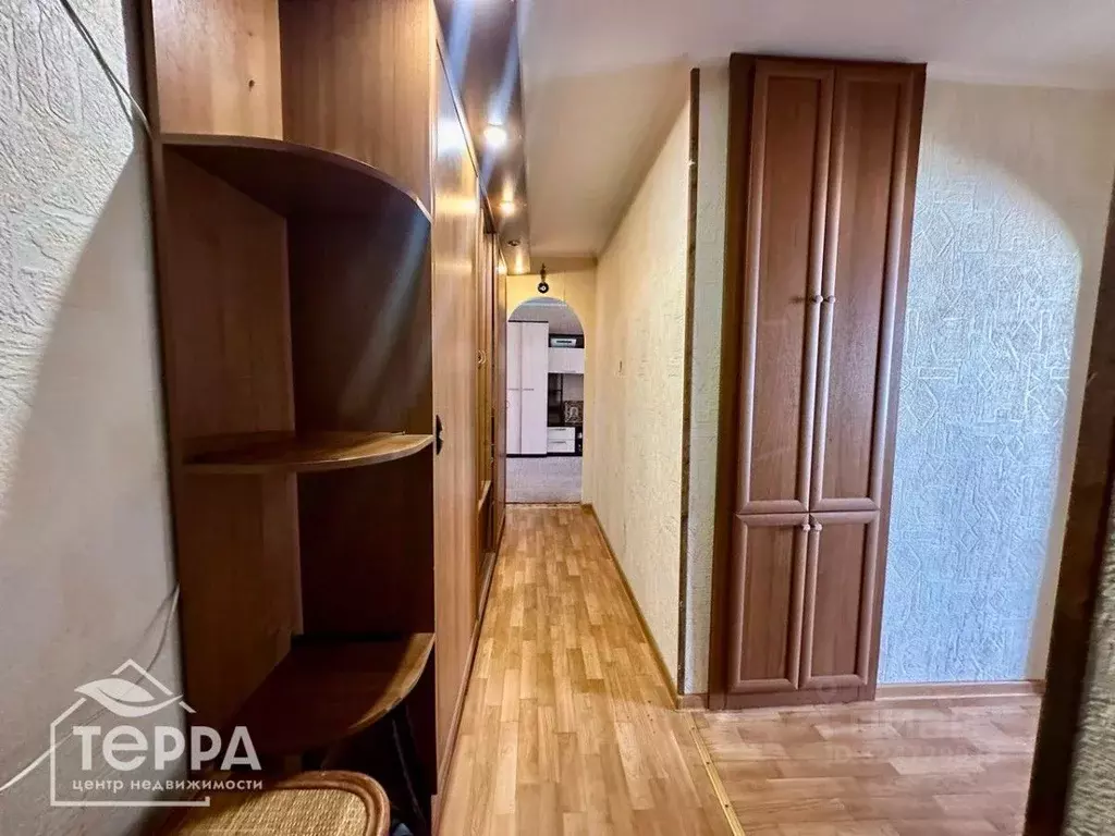 3-к кв. Крым, Евпатория ул. Советская, 8 (58.5 м) - Фото 2