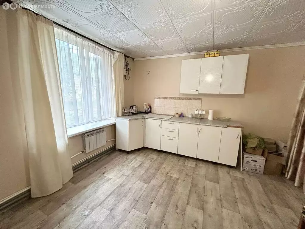 2-комнатная квартира: село Лозовое, Ялтинская улица, 8А (40 м) - Фото 0