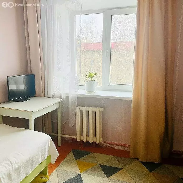 Квартира-студия: Бийск, Ударная улица, 73А (12 м) - Фото 0