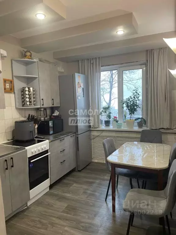 3-к кв. Приморский край, Владивосток ул. Толстого, 48 (70.6 м) - Фото 2