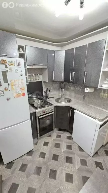 2-комнатная квартира: Ярославль, улица Ньютона, 28В (45.2 м) - Фото 0