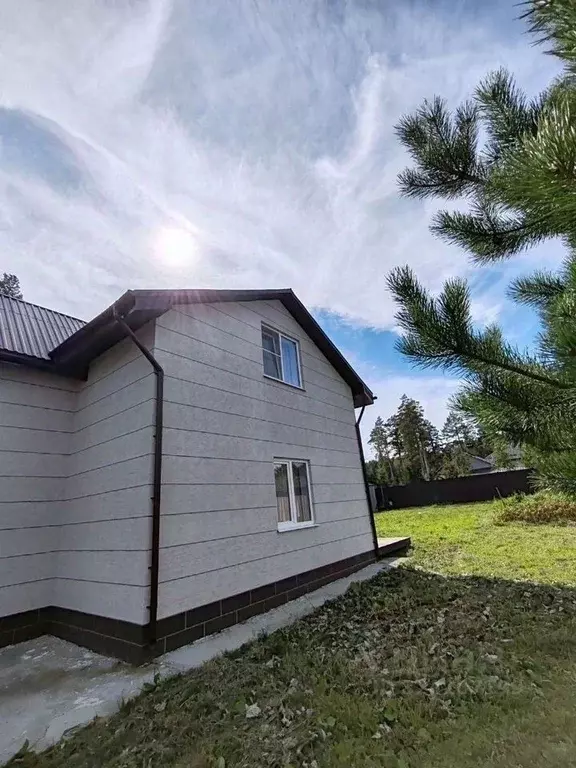 Дом в Свердловская область, Верхнее Дуброво пгт ул. Дачная, 42 (96 м) - Фото 1