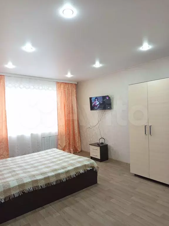 1-к. квартира, 40 м, 9/12 эт. - Фото 1