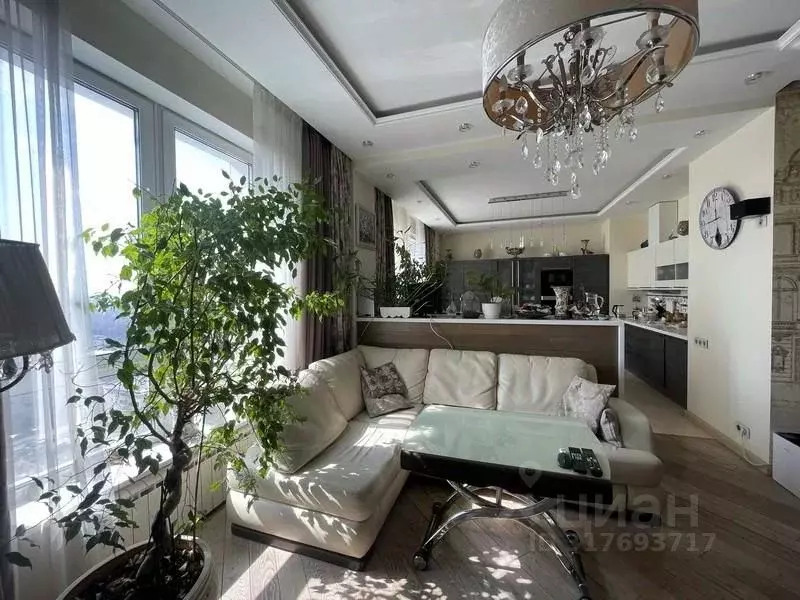 3-к кв. Москва Первомайская ул., 42к2 (144.5 м) - Фото 0