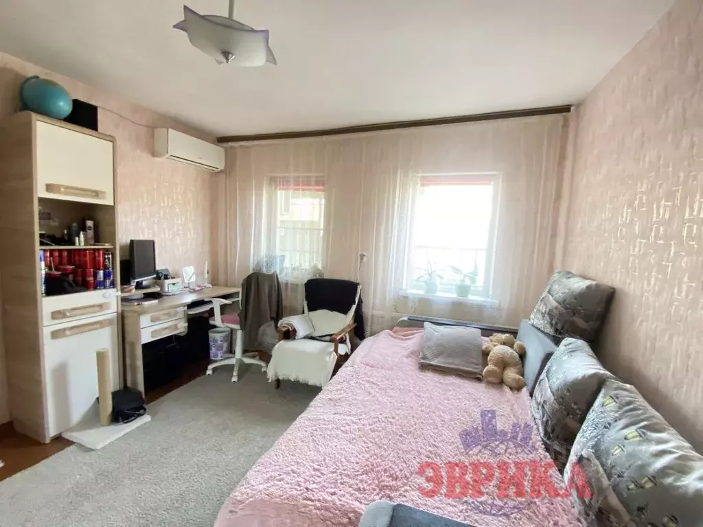 Дом в Краснодарский край, Крымск Школьная ул., 5 (50 м) - Фото 0