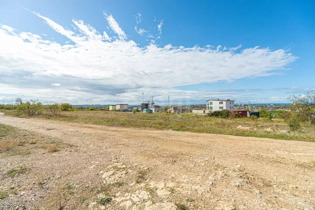 Участок в Севастополь ул. Курчатова (9.0 сот.) - Фото 1