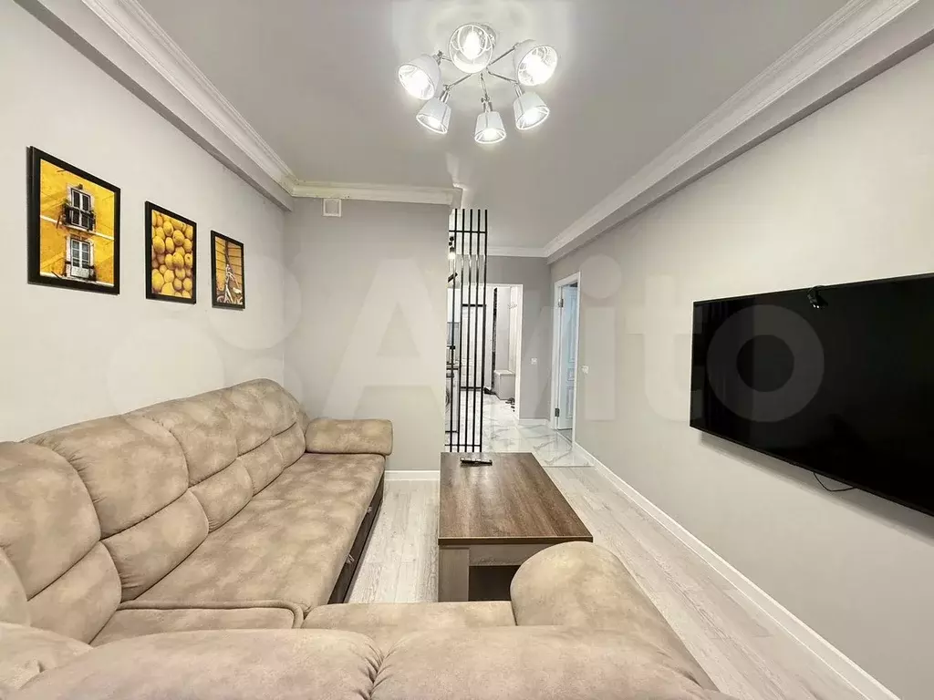 Квартира-студия, 49 м, 1/10 эт. - Фото 1