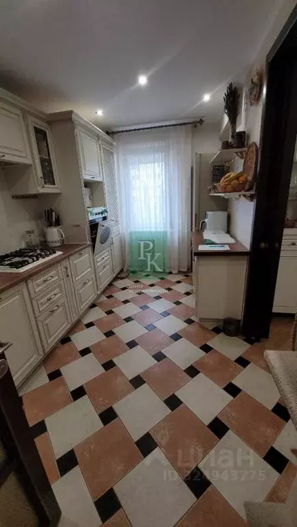 3-к кв. Севастополь ул. Астана Кесаева, 8/4 (73.0 м) - Фото 2