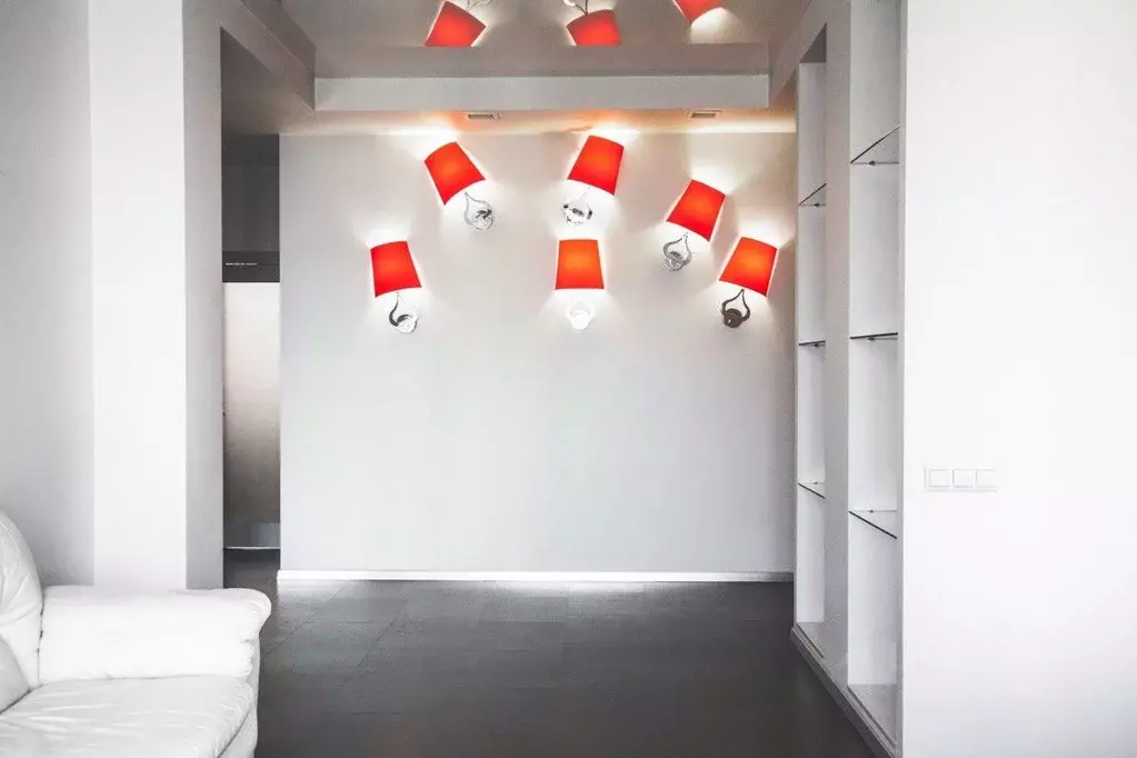 3-к кв. Омская область, Омск ул. Сазонова, 33 (86.6 м) - Фото 2