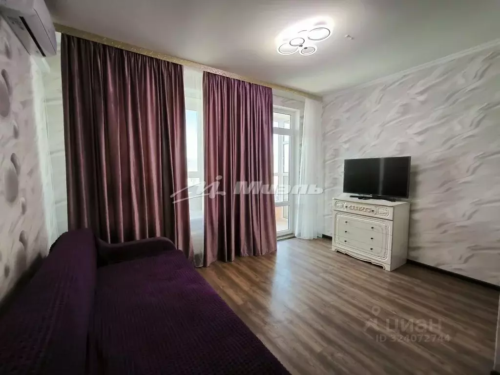 1-к кв. Крым, Симферополь просп. Александра Суворова, 9 (33.8 м) - Фото 1