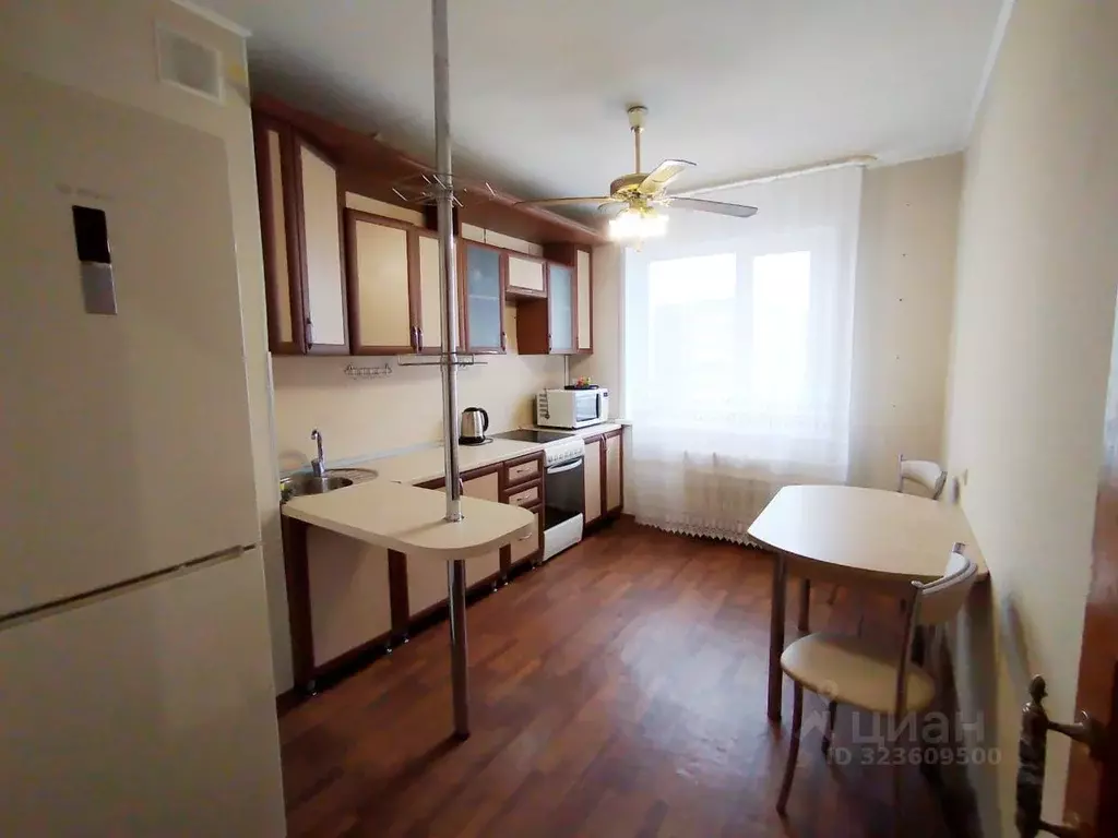 3-к кв. Ульяновская область, Ульяновск просп. Врача Сурова, 15 (65.0 ... - Фото 0