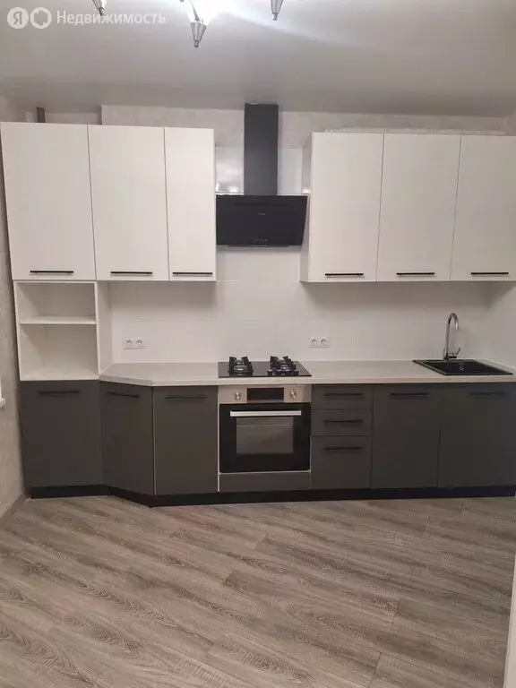 1-комнатная квартира: Калининград, Елизаветинская улица, 3 (42 м) - Фото 1