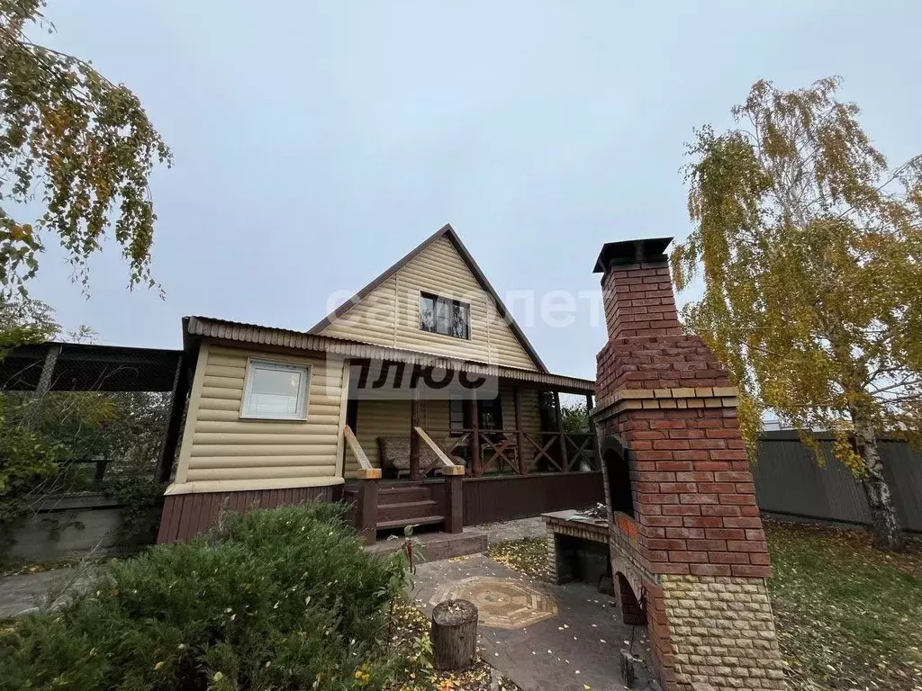 Дом в Липецкая область, Грязинский муниципальный округ, с. Ярлуково ... - Фото 1