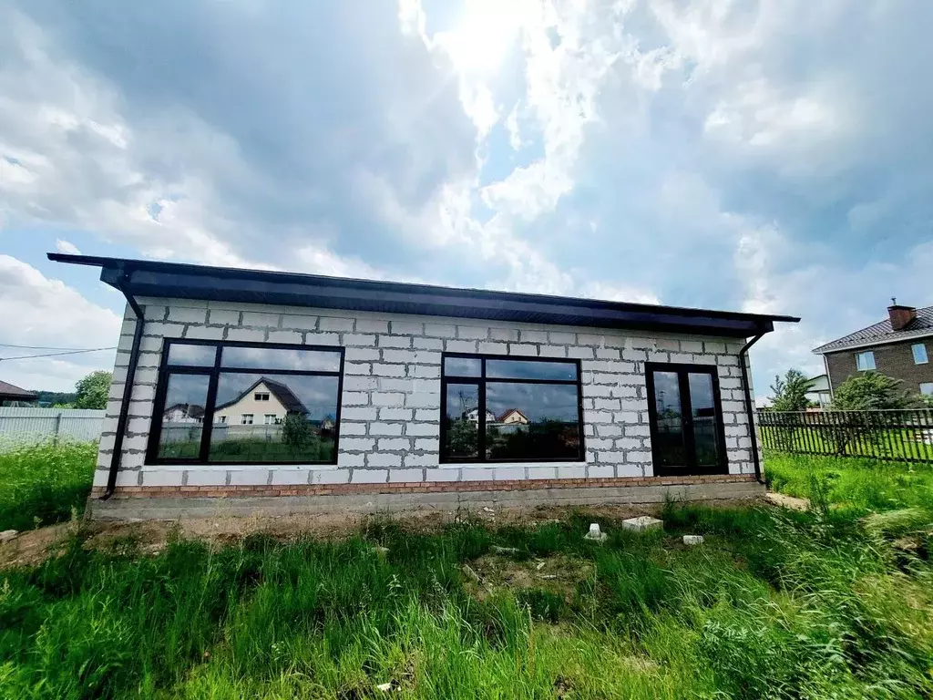 Дом в Ярославская область, Тутаевский муниципальный округ, д. Брянцево ... - Фото 2