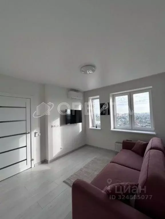 Студия Тюменская область, Тюмень ул. Новоселов, 103к1 (36.1 м) - Фото 1