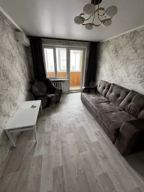 2-к. квартира, 55 м, 5/5 эт. - Фото 1