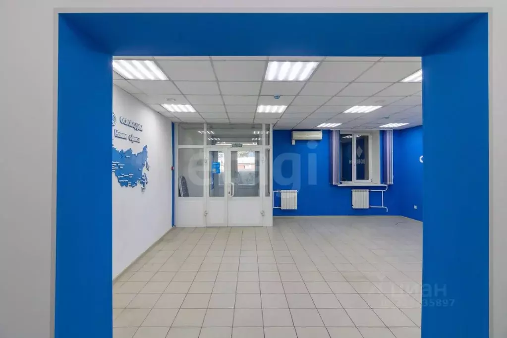 Помещение свободного назначения в Красноярский край, Красноярск ул. ... - Фото 1