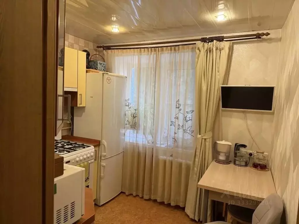 2-к кв. Московская область, Подольск Бородинская ул., 19 (37.2 м) - Фото 2