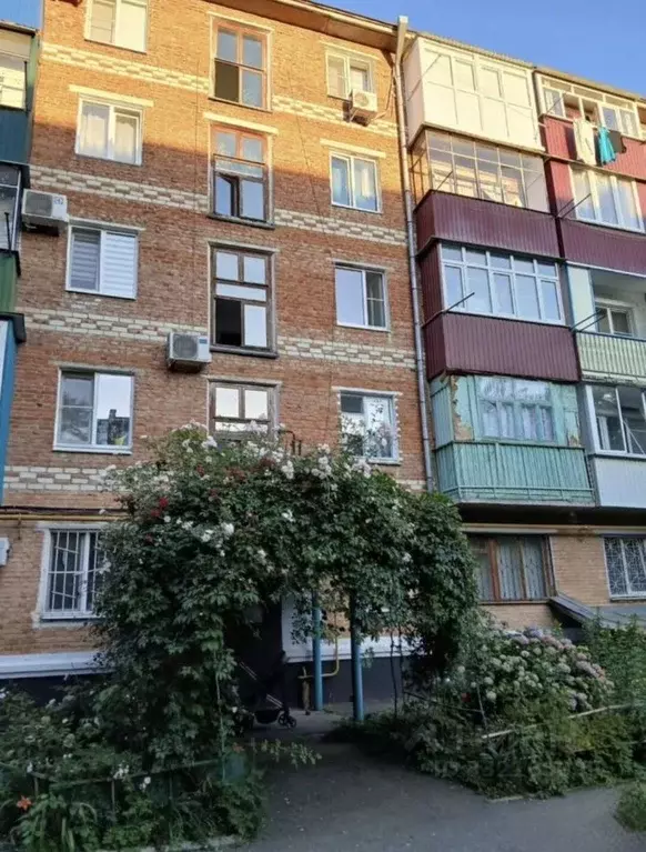2-к кв. Адыгея, Майкоп ул. Димитрова, 11/3 (45.0 м) - Фото 1