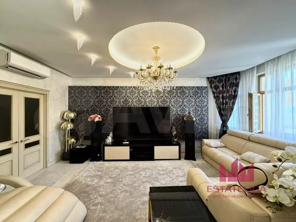 3-к. квартира, 130 м, 16/19 эт. - Фото 1