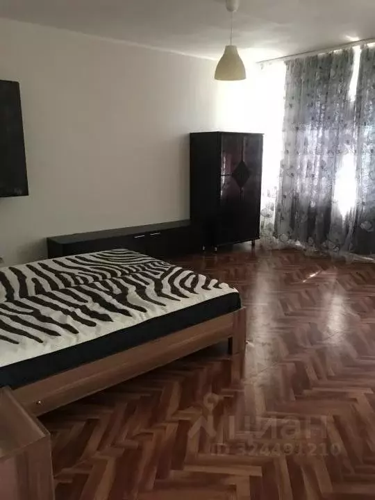 1-к кв. Омская область, Омск ул. Маяковского, 97 (45.0 м) - Фото 1