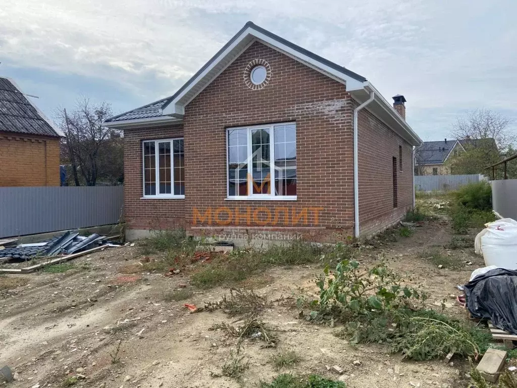 Дом в Краснодарский край, Горячий Ключ ул. Мира (100 м) - Фото 1