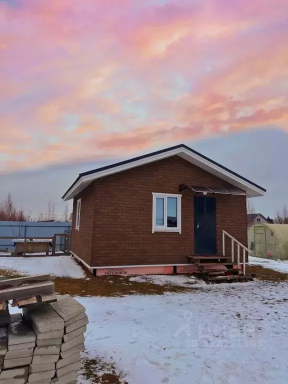 Дом в Новгородская область, Новгородский район, Ракомское с/пос, д. ... - Фото 0