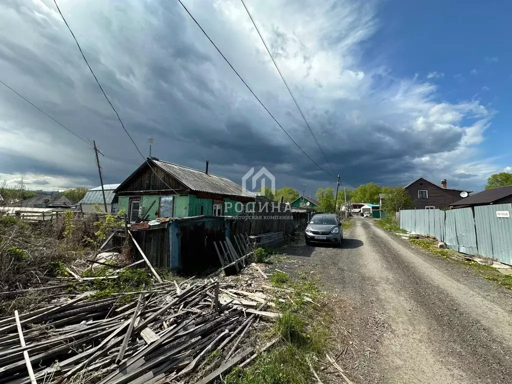 Дом в Хабаровский край, Комсомольск-на-Амуре ул. Ново-Киевская, 13 (52 ... - Фото 1