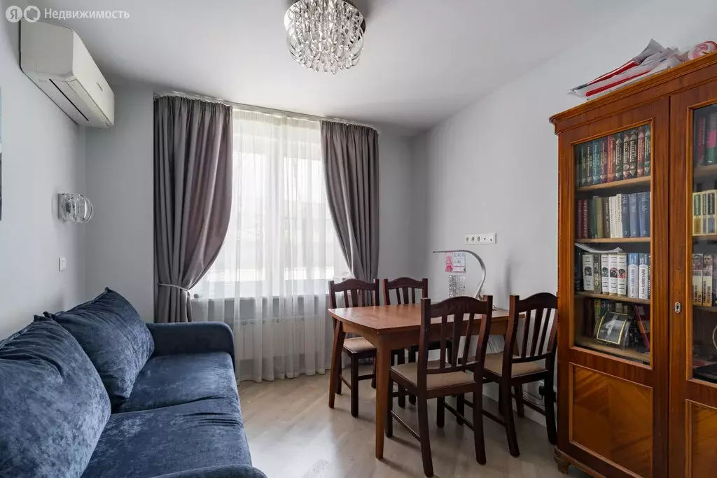 3-комнатная квартира: Москва, Смольная улица, 31 (60 м) - Фото 1