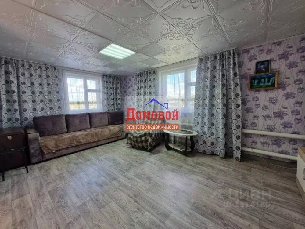 Дом в Башкортостан, Белебей ул. Дружбы (49 м) - Фото 0