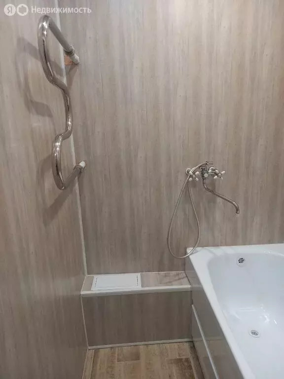 2-комнатная квартира: Саяногорск, микрорайон Комсомольский, 74 (43.2 ... - Фото 2