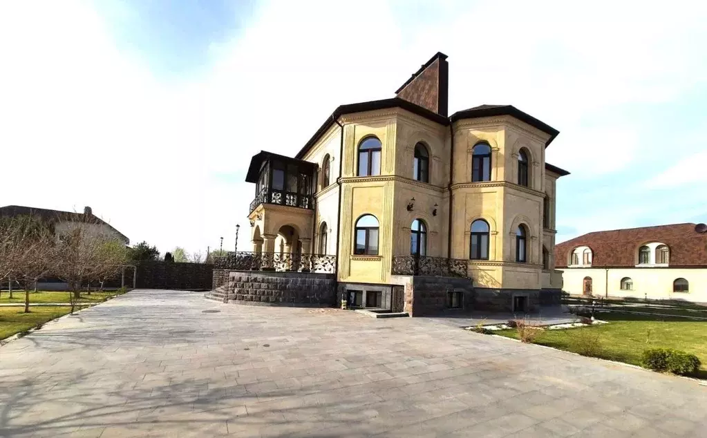 Дом в Саратовская область, Энгельсский район, Красноярское ... - Фото 2