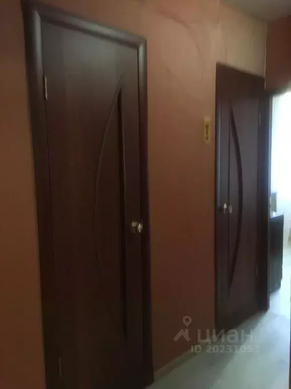 1-к кв. Белгородская область, Старый Оскол Макаренко мкр, 33В (39.0 м) - Фото 0