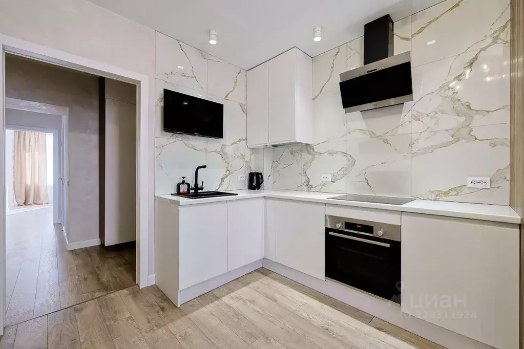 3-к кв. Калининградская область, Калининград Суздальская ул., 20к3 ... - Фото 1