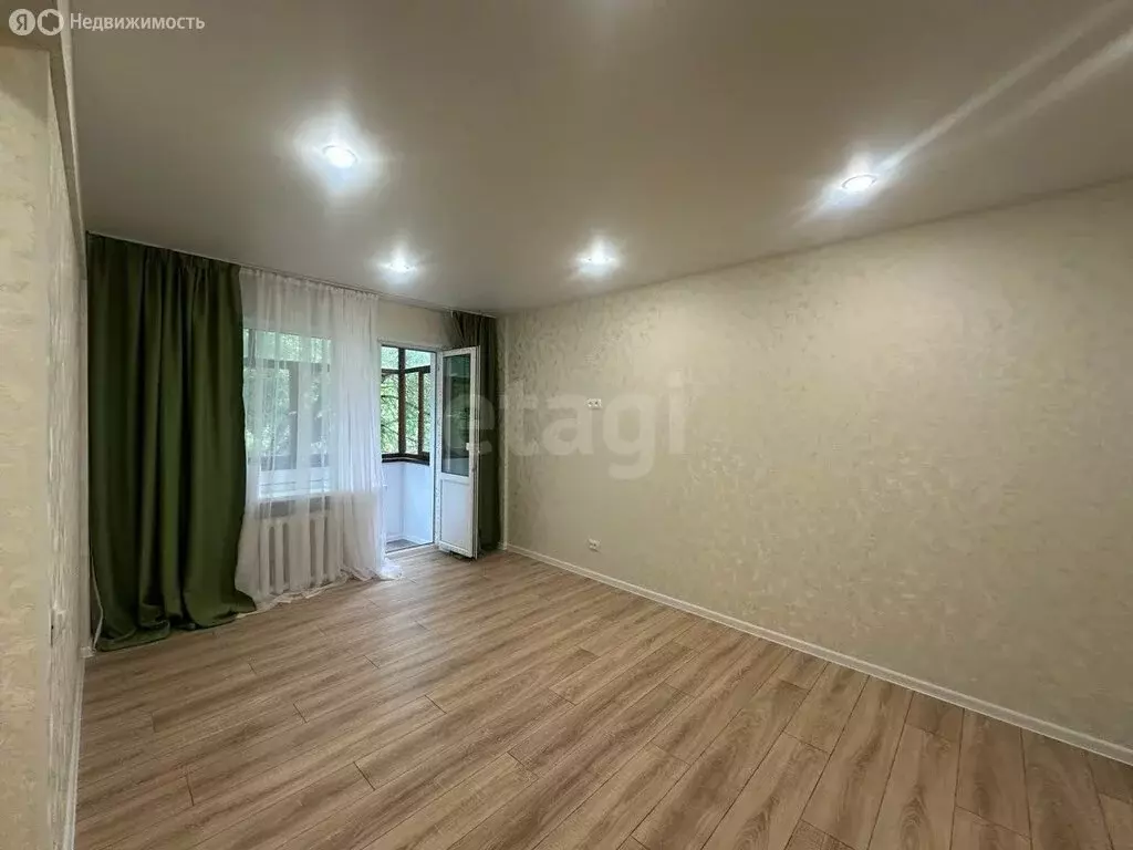 1-комнатная квартира: Калуга, улица Маршала Жукова, 44 (31.1 м) - Фото 0