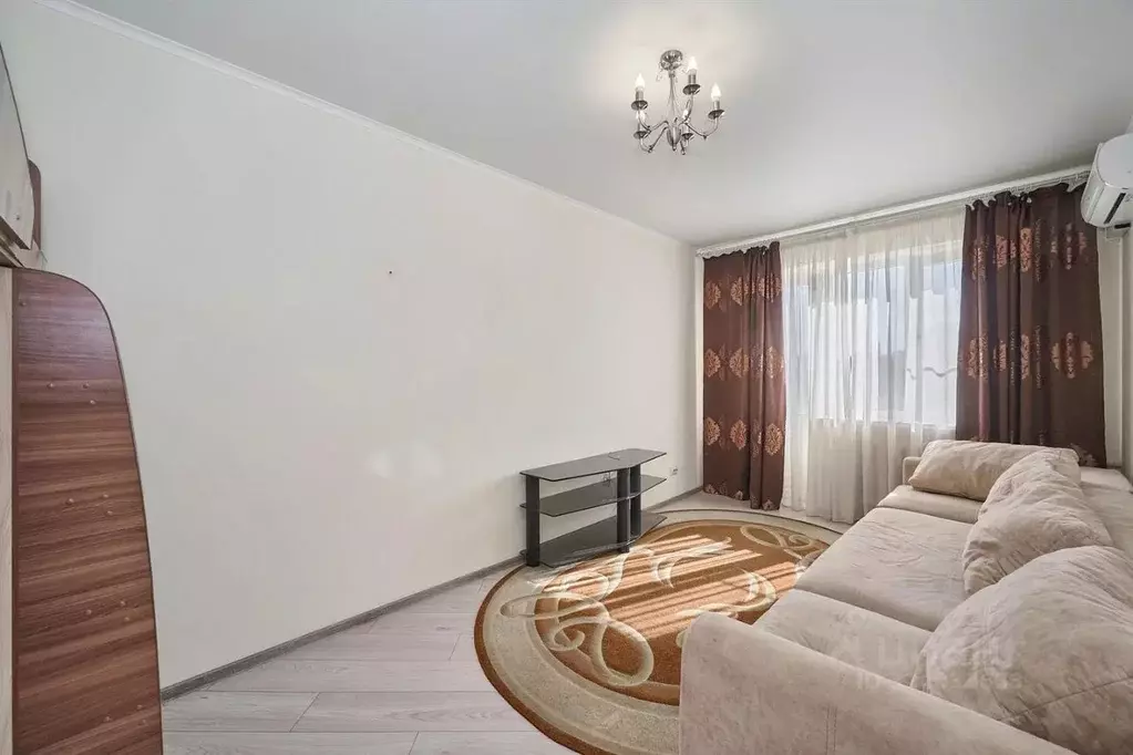 1-к кв. Краснодарский край, Краснодар Рашпилевская ул., 176 (29.8 м) - Фото 1